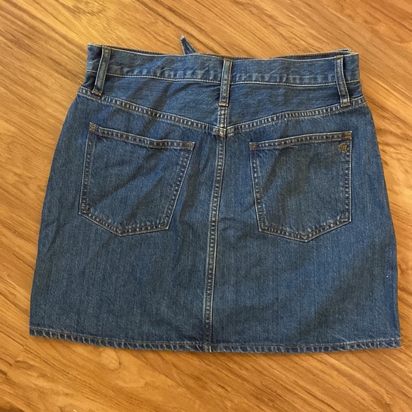 Rigid Denim Straight Mini Skirt in Haydel Wash: Tie-Waist Edition - Picture 5 of 5